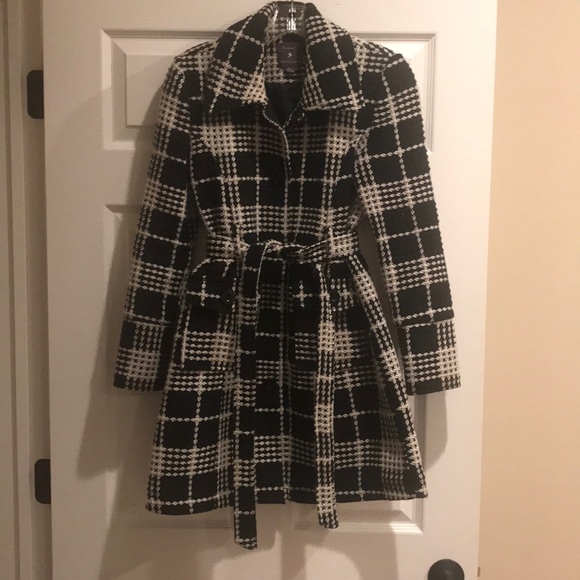 Jackets & Blazers - Forever 21 mid length coat
